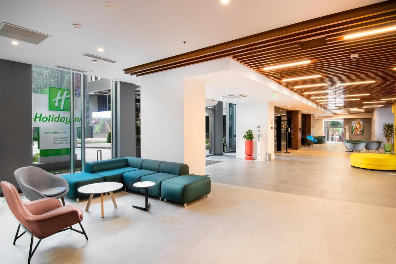 Holiday Inn Yerevan - Republic Square By Ihg Bagian luar foto