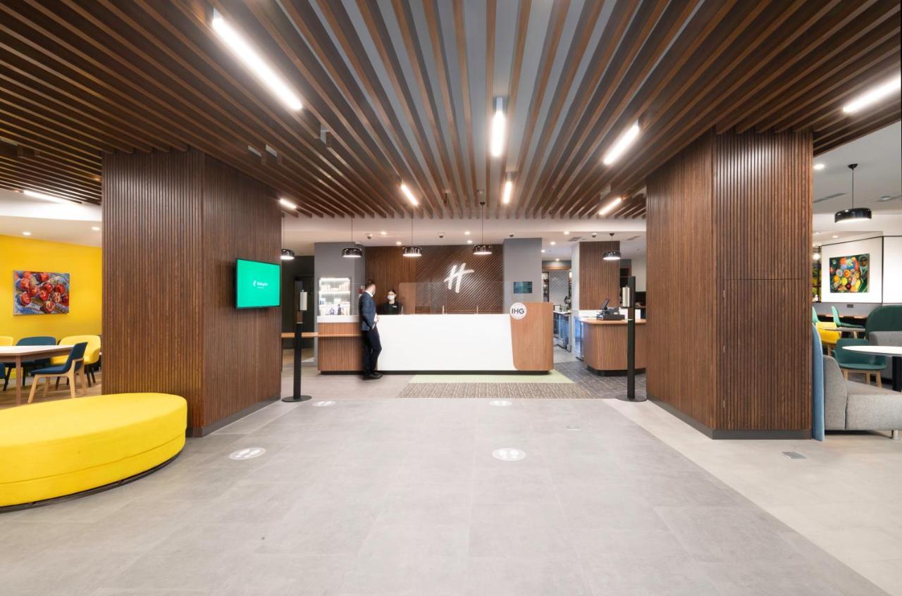 Holiday Inn Yerevan - Republic Square By Ihg Bagian luar foto