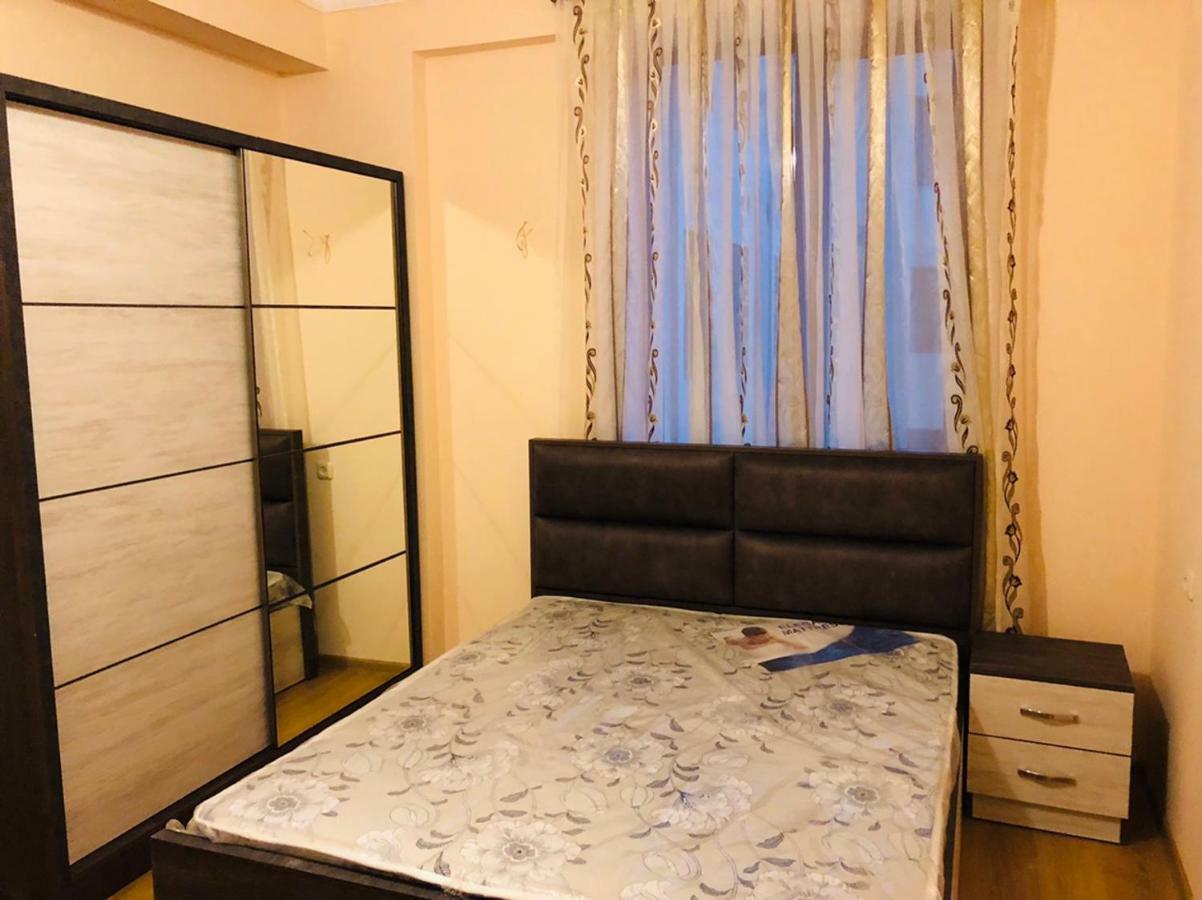 Holiday Inn Yerevan - Republic Square By Ihg Bagian luar foto